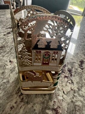 Bath & Body Works Holiday Decorative Soap Holder
